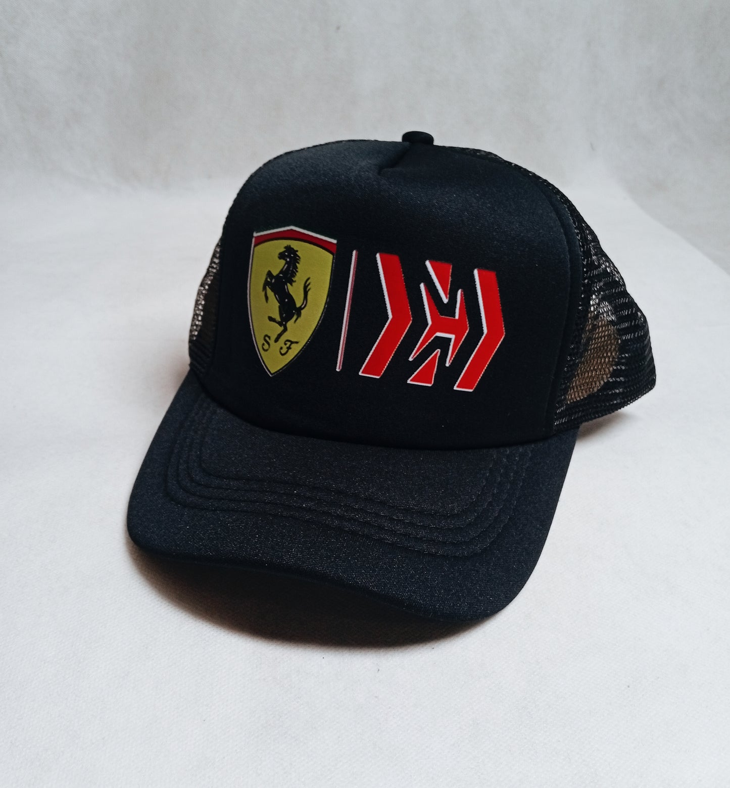 Scuderia Ferrari - Classic Hat - Unisex