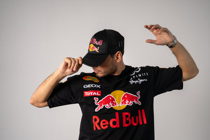 Red Bull Racing embroidery 
Oracle Red Bull Racing Team oversized T-Shirt unisex