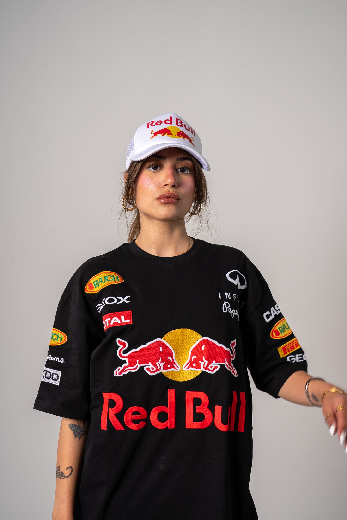 Redbull black/ white cap unisex